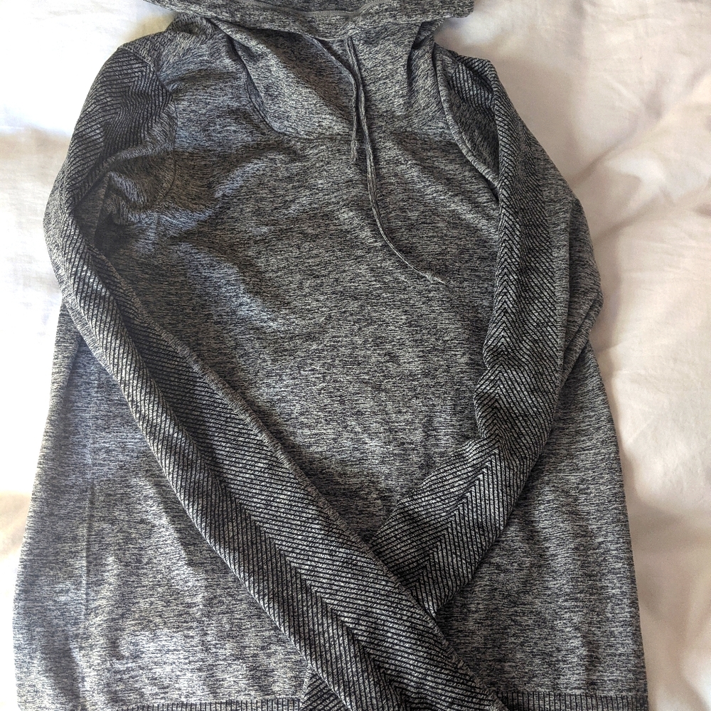 Forever 21 Pullover Top
